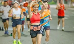 Runner Đà Nẵng hâm nóng đường chạy trước thềm VnExpress Marathon