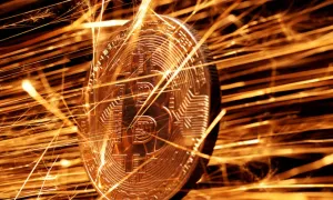 Bitcoin đạt kỷ lục mới hơn 124.000 USD