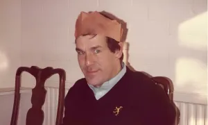 Vị khách vô gia cư ở lại 45 năm sau đêm Giáng sinh